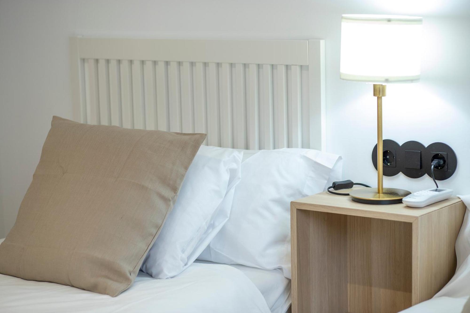 Apartamentos Mlc Ciudad De Linares Linares  Zewnętrze zdjęcie