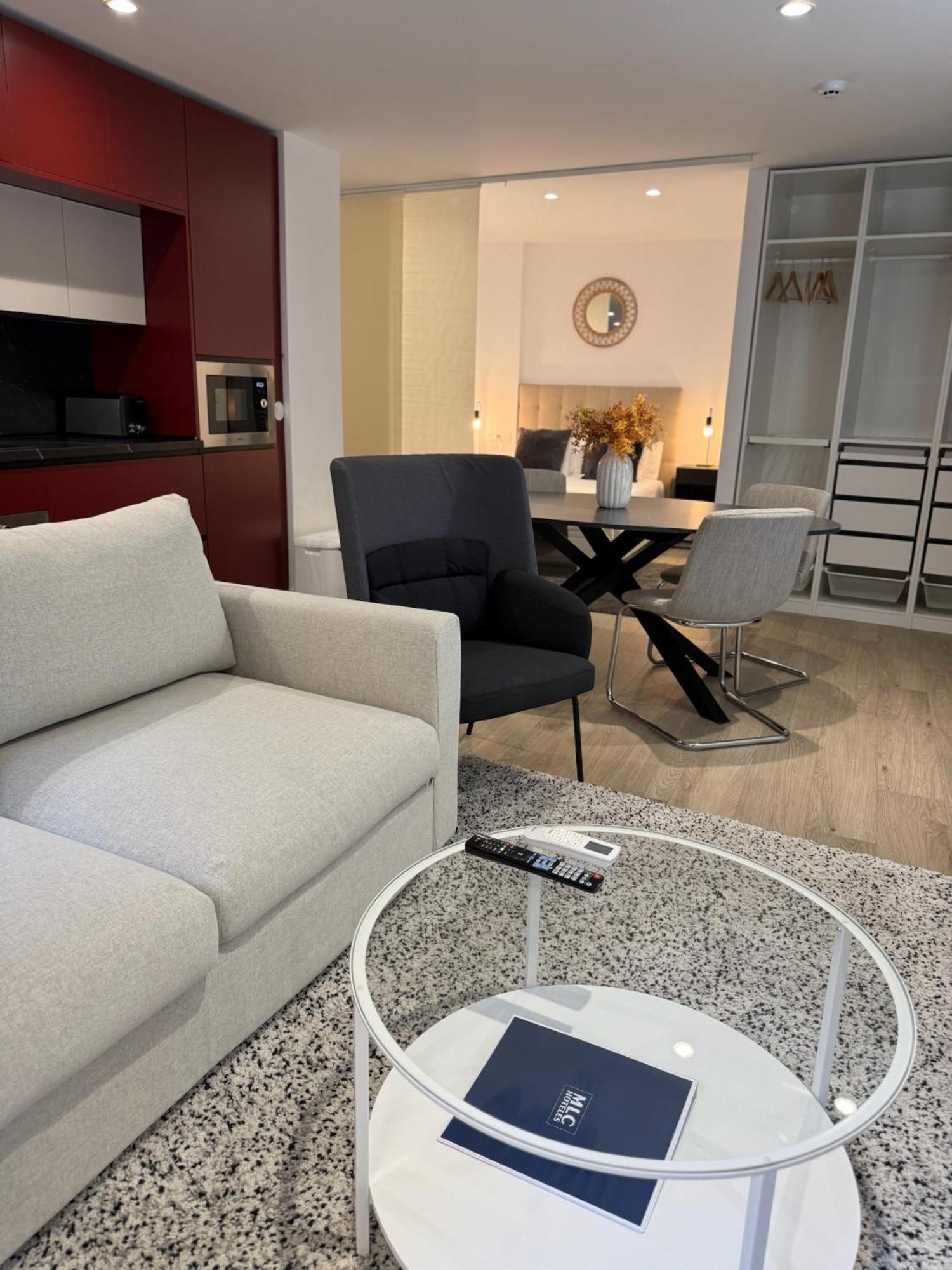 Apartamentos Mlc Ciudad De Linares Linares  Zewnętrze zdjęcie