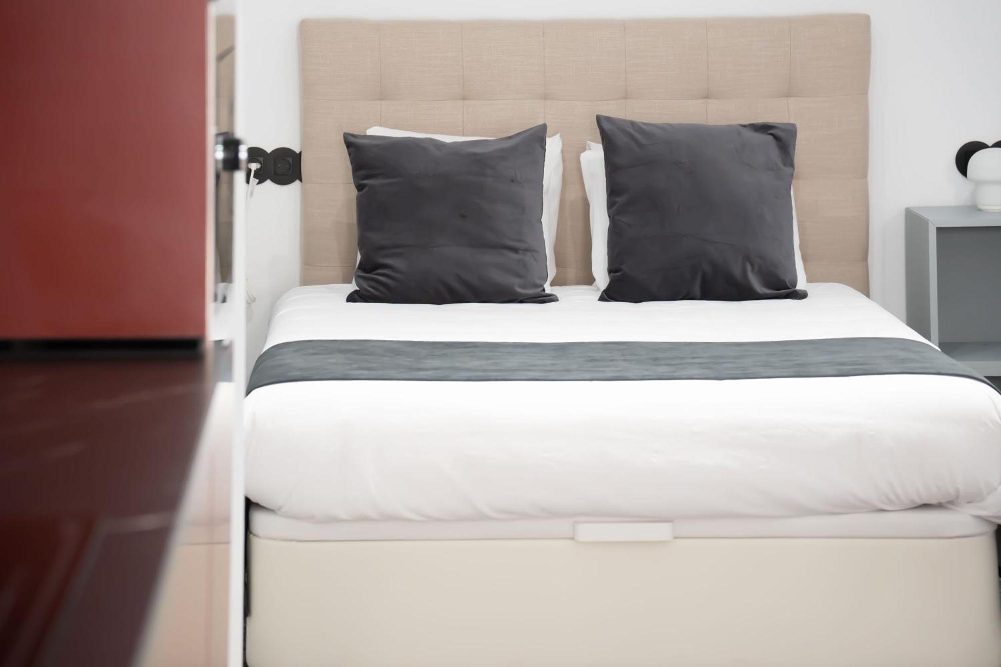 Apartamentos Mlc Ciudad De Linares Linares  Zewnętrze zdjęcie